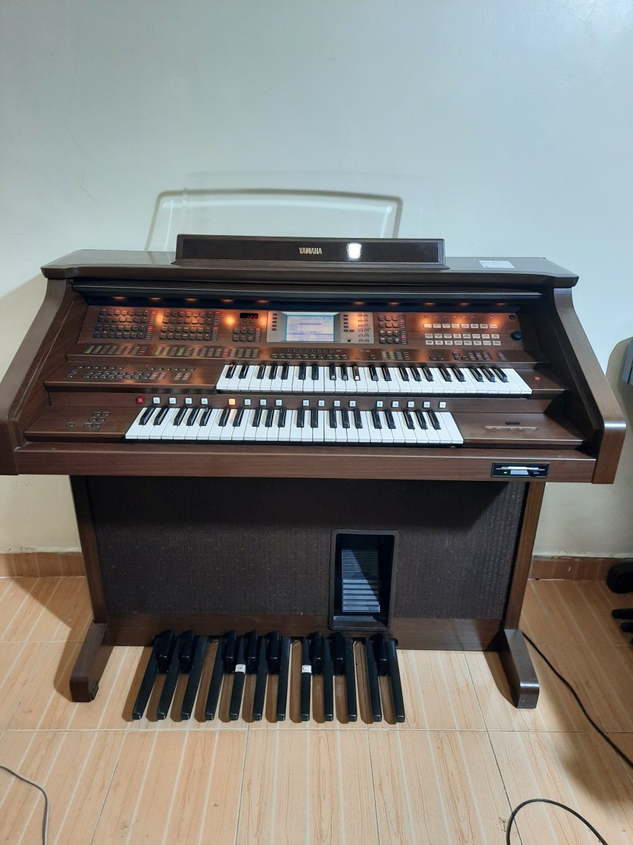Yamaha Electone AR100